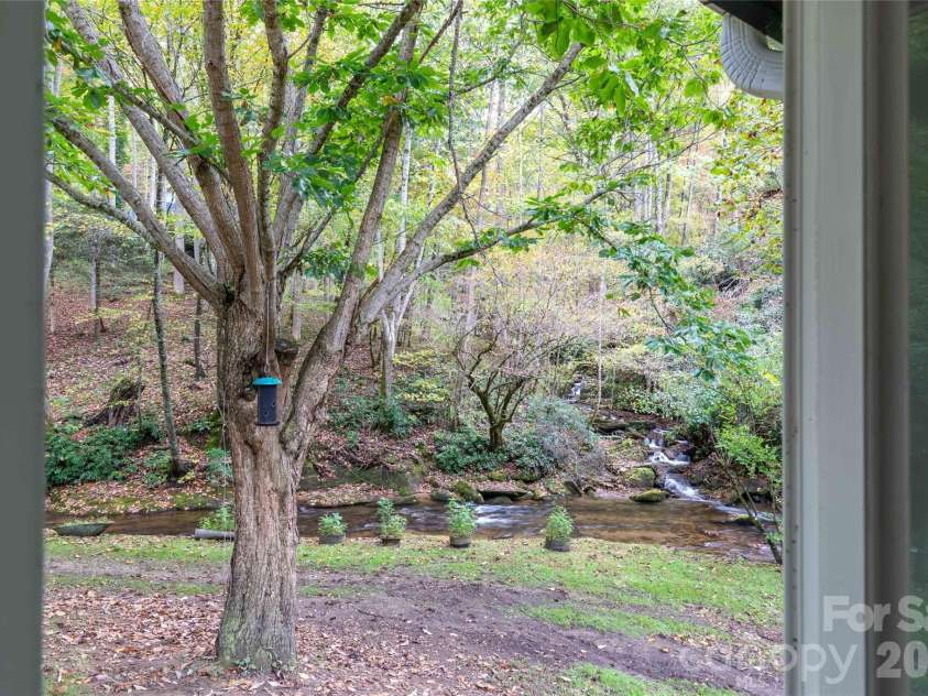 214 Chin Tree Road, Sylva, NC 28779.  MLS# CAR4384417, YatesRealty ID 23740. 