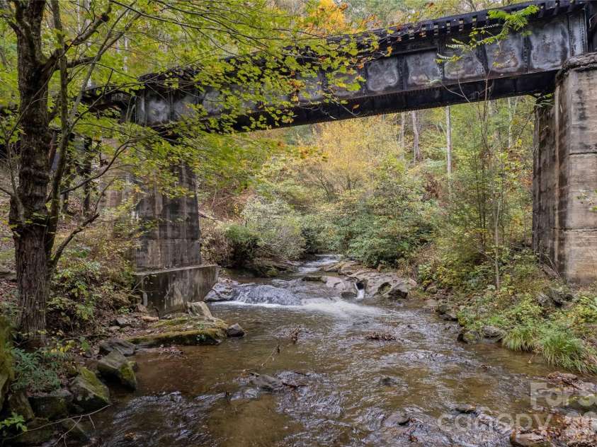 214 Chin Tree Road, Sylva, NC 28779.  MLS# CAR4384417, YatesRealty ID 23740. 