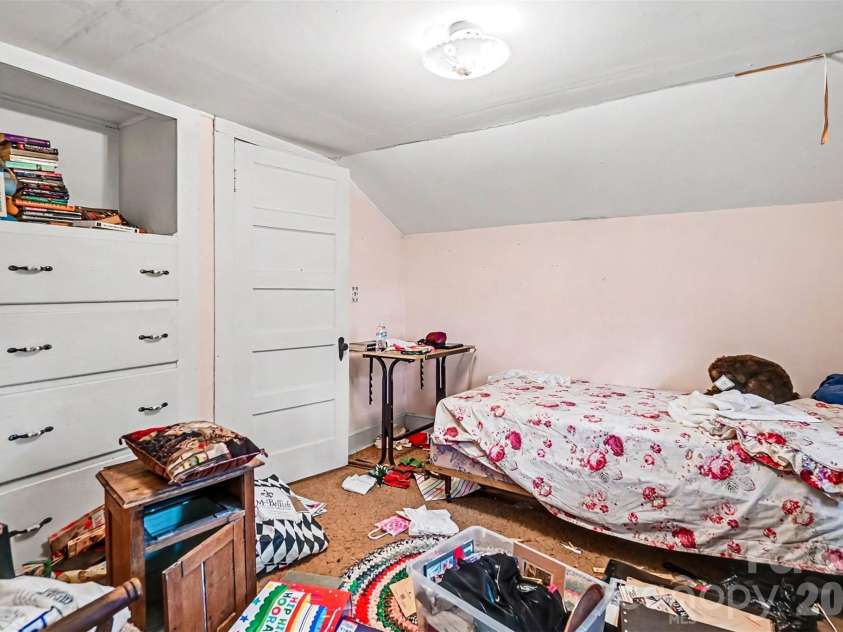 1116 Medlin Road, Monroe, NC 28112.  MLS# CAR4378370, YatesRealty ID 23742. Bedroom 4