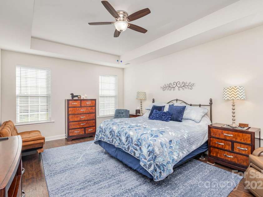 11618 Macallano Drive, Charlotte, NC 28215.  MLS# CAR4268252, YatesRealty ID 23742. Primary Bedroom