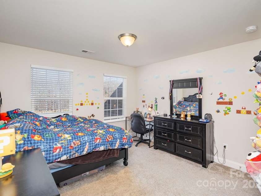 11618 Macallano Drive, Charlotte, NC 28215.  MLS# CAR4268252, YatesRealty ID 23742. Upstairs Bedroom 3