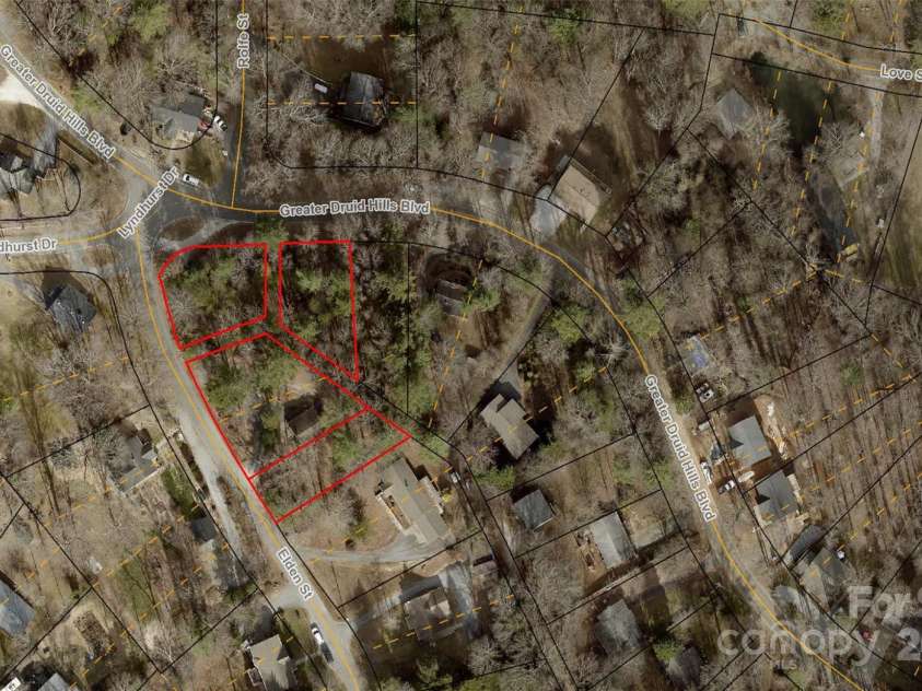 114 Elden Street, Hendersonville, NC 28739.  MLS# CAR4270010, YatesRealty ID 23743. Three adjacent lots convey w/ the home
