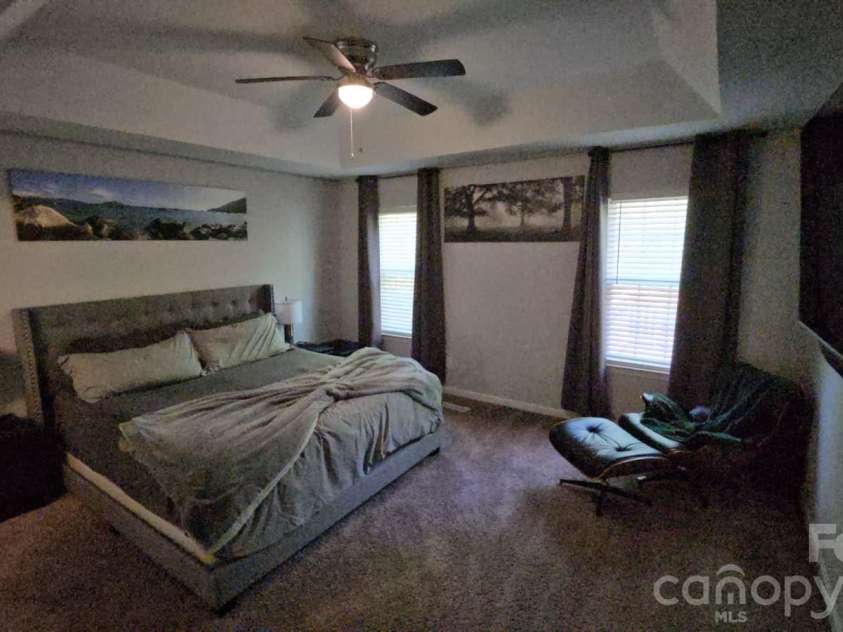 11632 Long Forest Drive, Charlotte, NC 28269.  MLS# CAR4369934, YatesRealty ID 23743. Primary Bedroom