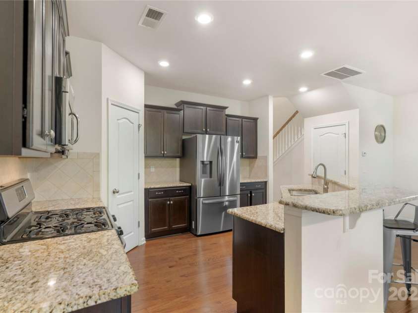 3237 Yarmouth Lane, Gastonia, NC 28056.  MLS# CAR4267512, YatesRealty ID 23744. 