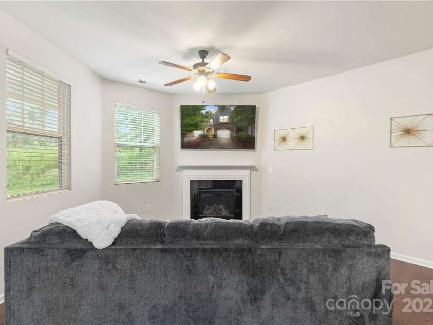3237 Yarmouth Lane, Gastonia, NC 28056.  MLS# CAR4267512, YatesRealty ID 23744. 