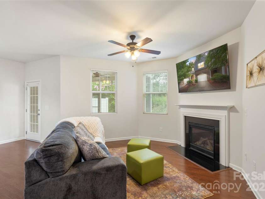 3237 Yarmouth Lane, Gastonia, NC 28056.  MLS# CAR4267512, YatesRealty ID 23744. 