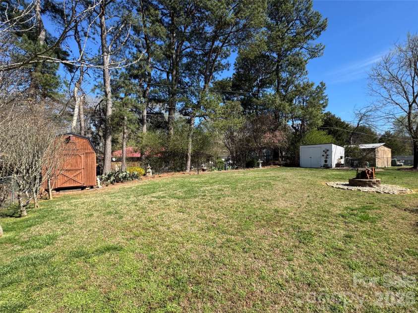 219 Catawba Drive, Salisbury, NC 28147.  MLS# CAR4364725, YatesRealty ID 23745. 