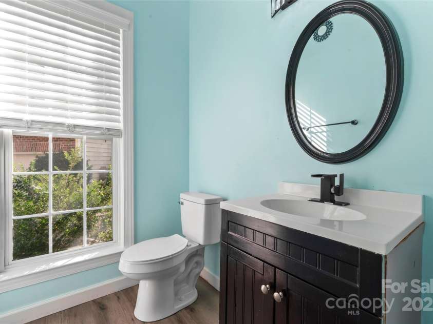 8000 Pelorus Lane, Charlotte, NC 28269.  MLS# CAR4274298, YatesRealty ID 23745. 