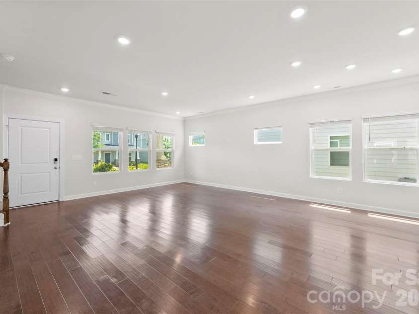 13112 Kenworth Road, Charlotte, NC 28278.  MLS# CAR4381350, YatesRealty ID 23748. 