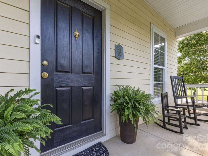 7344 Gilead Road, Huntersville, NC 28078.  MLS# CAR4270693, YatesRealty ID 23748. 