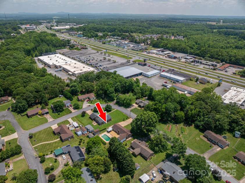 1613 Spangler Drive, Shelby, NC 28150.  MLS# CAR4268167, YatesRealty ID 23749. 