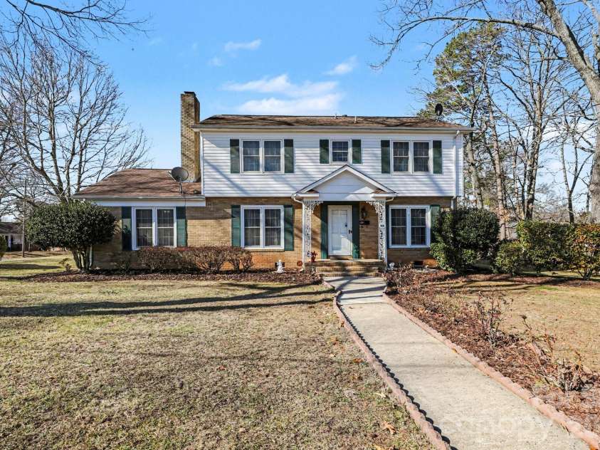 1287 Queensgate Street, Gastonia, NC 28054.  MLS# CAR4346094, YatesRealty ID 2375. 