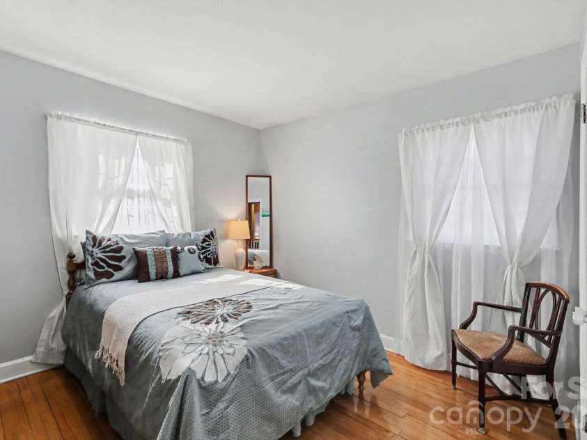 1287 Queensgate Street, Gastonia, NC 28054.  MLS# CAR4346094, YatesRealty ID 2375. 