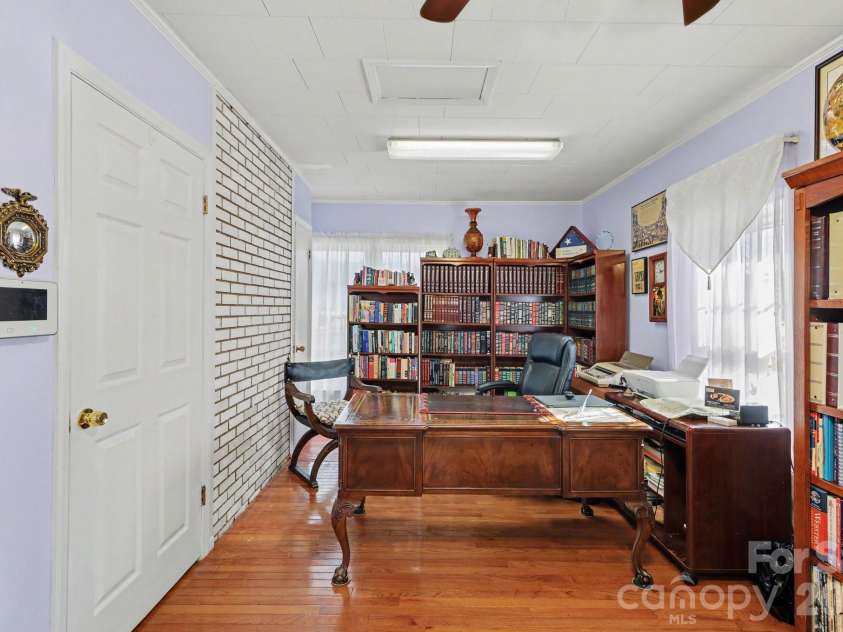 1287 Queensgate Street, Gastonia, NC 28054.  MLS# CAR4346094, YatesRealty ID 2375. 