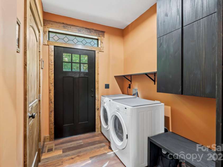 211 Wimbledon Court, Leicester, NC 28748.  MLS# CAR4282560, YatesRealty ID 2375. 