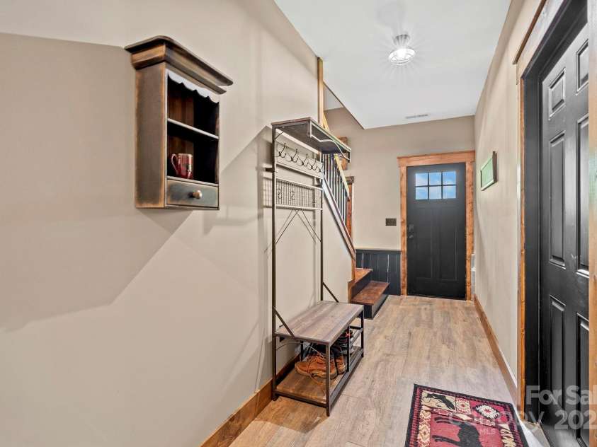 211 Wimbledon Court, Leicester, NC 28748.  MLS# CAR4282560, YatesRealty ID 2375. 