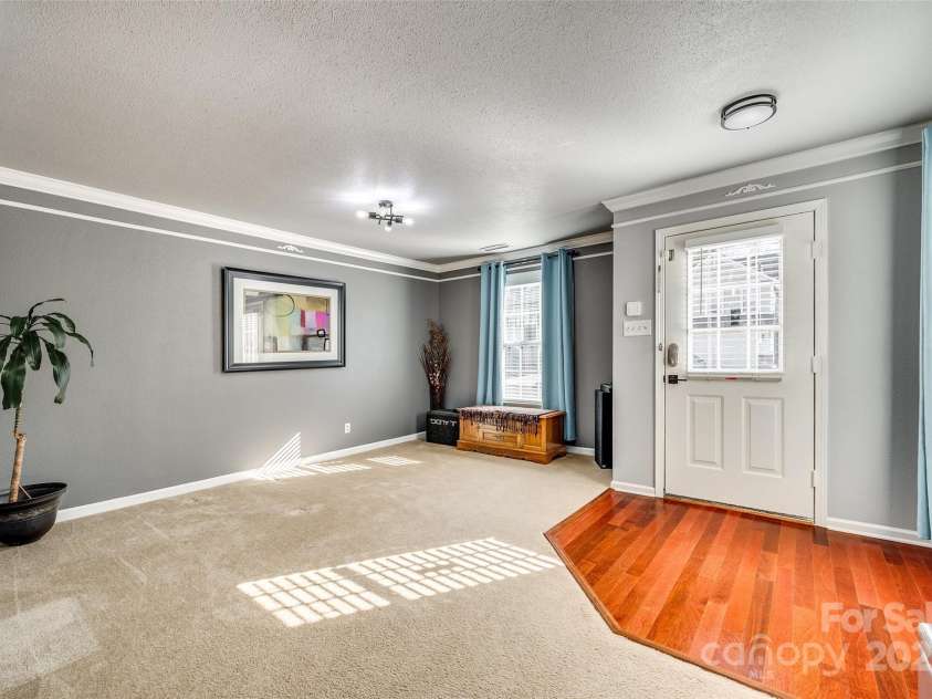 6523 Matlea Court, Charlotte, NC 28215.  MLS# CAR4222699, YatesRealty ID 2375. 