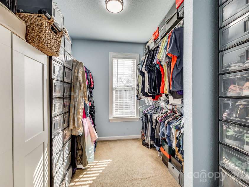 6523 Matlea Court, Charlotte, NC 28215.  MLS# CAR4222699, YatesRealty ID 2375. 