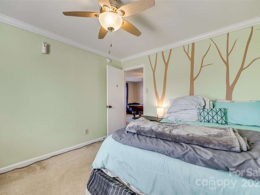 6523 Matlea Court, Charlotte, NC 28215.  MLS# CAR4222699, YatesRealty ID 2375. 