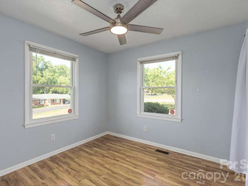 2101 LaMesa Court, Lenoir, NC 28645.  MLS# CAR4378886, YatesRealty ID 23751. 
