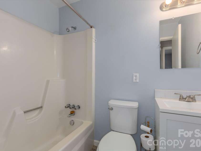 2101 LaMesa Court, Lenoir, NC 28645.  MLS# CAR4378886, YatesRealty ID 23751. 