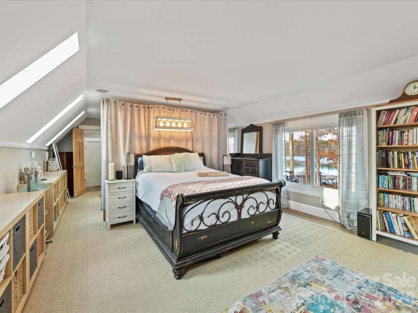 5401 Mountain Point Lane, Charlotte, NC 28216.  MLS# CAR4341424, YatesRealty ID 23753. Bedroom 4