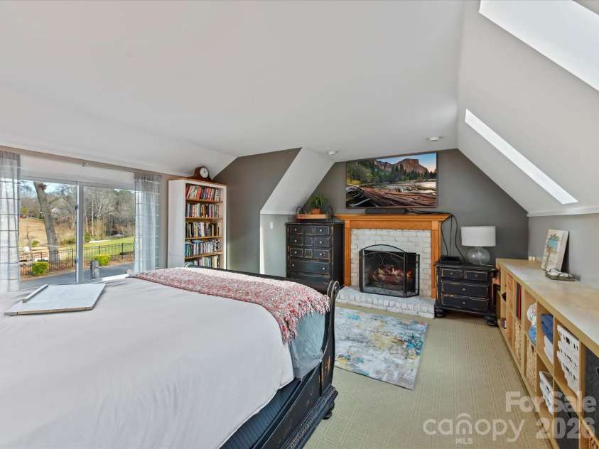 5401 Mountain Point Lane, Charlotte, NC 28216.  MLS# CAR4341424, YatesRealty ID 23753. Bedroom 4