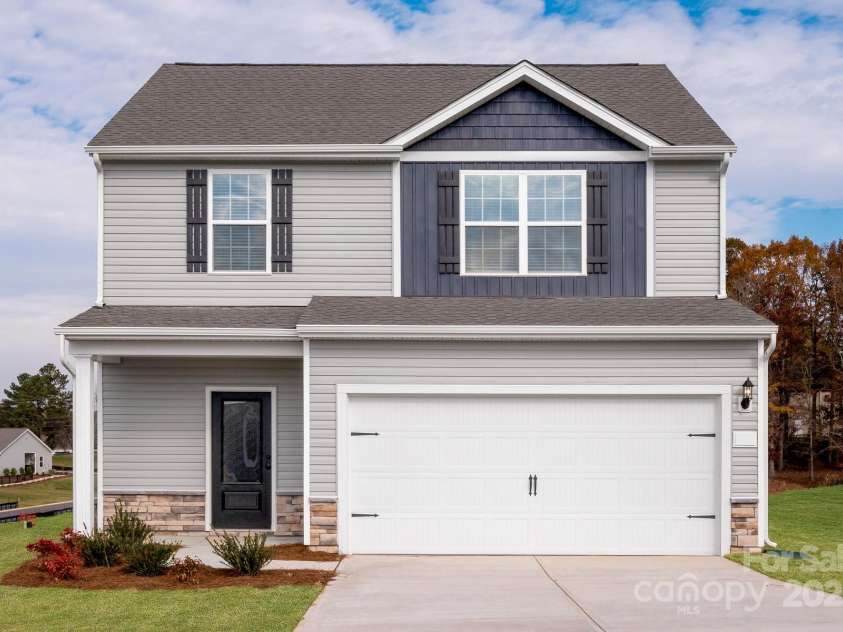 1072 Russell Drive, Winston Salem, NC 27127.  MLS# CAR4273528, YatesRealty ID 23754. Stock Photos