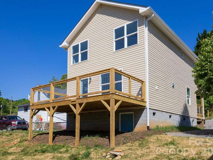 46 Vance Avenue, Black Mountain, NC 28711.  MLS# CAR4363726, YatesRealty ID 23757. Back side view