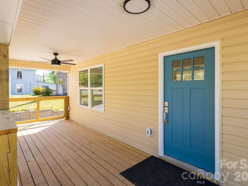 46 Vance Avenue, Black Mountain, NC 28711.  MLS# CAR4363726, YatesRealty ID 23757. Front sittin porch