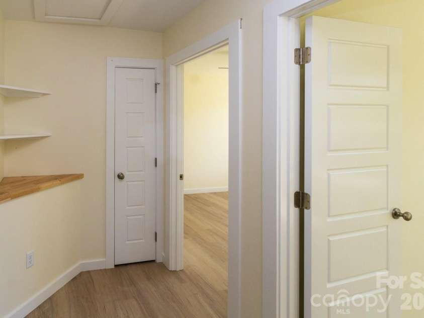 46 Vance Avenue, Black Mountain, NC 28711.  MLS# CAR4363726, YatesRealty ID 23757. Linen Closet