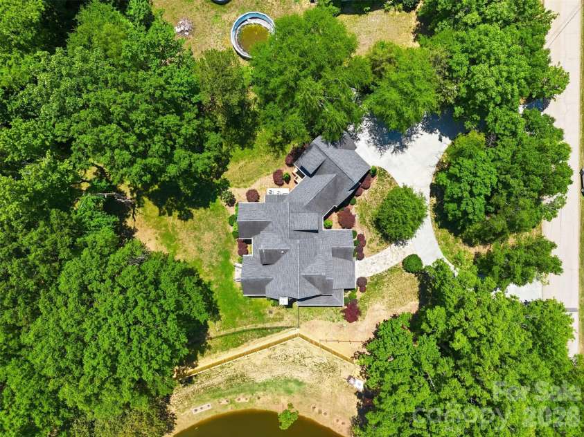 1595 Mary Ellen Drive, Fort Mill, SC 29708.  MLS# CAR4380755, YatesRealty ID 23758. 