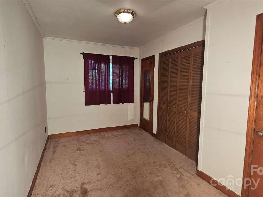 11056 US Highway 52 Highway, Wadesboro, NC 28170.  MLS# CAR4274105, YatesRealty ID 23759. Bedroom 2