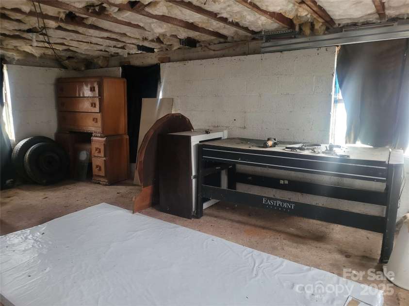 1018 Olive Avenue, Lenoir, NC 28645.  MLS# CAR4209244, YatesRealty ID 2376. 