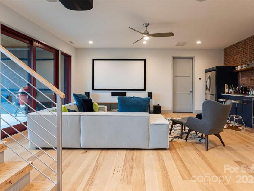 42 Towering Oaks Lane, Asheville, NC 28805.  MLS# CAR4334272, YatesRealty ID 2376. Lower Level