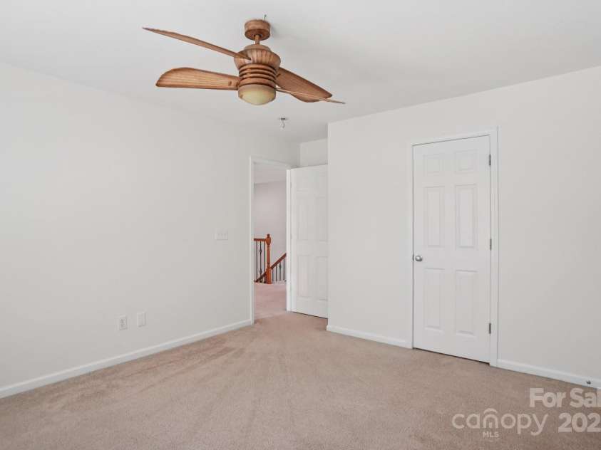 10303 Dominion Village Drive, Charlotte, NC 28269.  MLS# CAR4276725, YatesRealty ID 23760. 