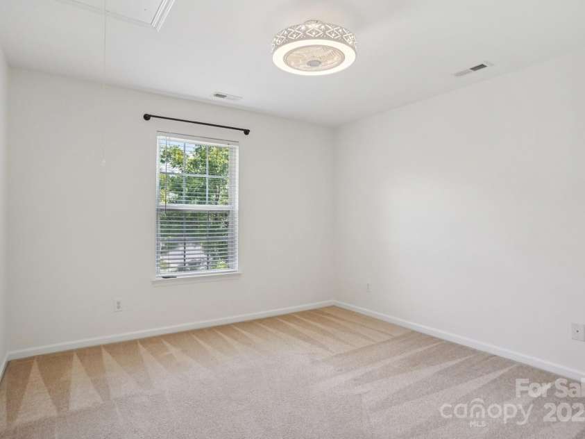 10303 Dominion Village Drive, Charlotte, NC 28269.  MLS# CAR4276725, YatesRealty ID 23760. 