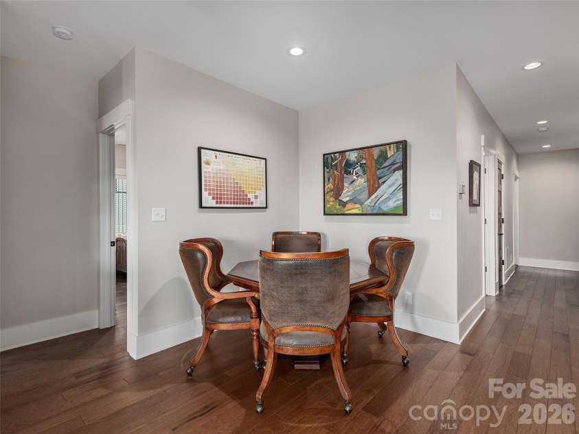 31 Wonderland Ridge Lane, Fairview, NC 28730.  MLS# CAR4369068, YatesRealty ID 23760. 