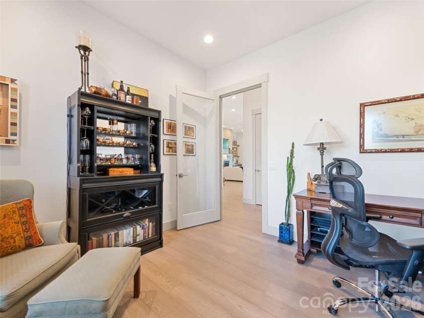 717 Daniel Circle Drive, Mills River, NC 28759.  MLS# CAR4355439, YatesRealty ID 23761. 