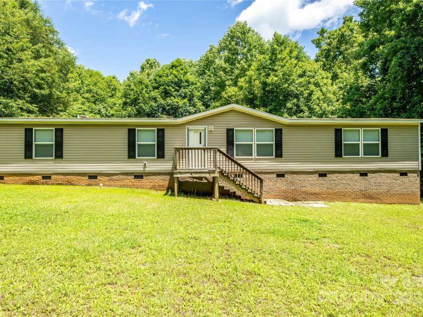 812 Acclaim Drive, York, SC 29745.  MLS# CAR4273090, YatesRealty ID 23764. 