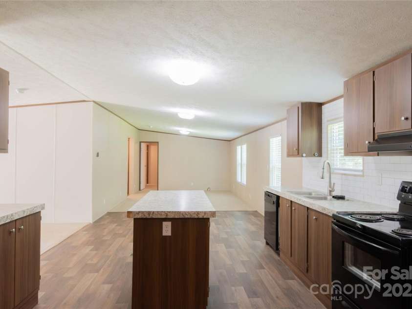 812 Acclaim Drive, York, SC 29745.  MLS# CAR4273090, YatesRealty ID 23764. 