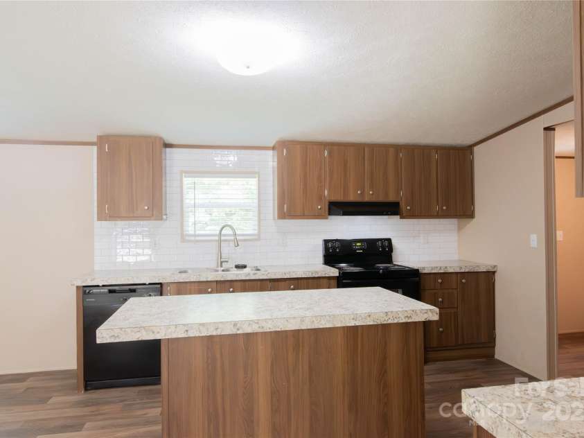 812 Acclaim Drive, York, SC 29745.  MLS# CAR4273090, YatesRealty ID 23764. 