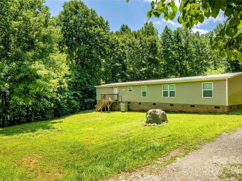 812 Acclaim Drive, York, SC 29745.  MLS# CAR4273090, YatesRealty ID 23764. 