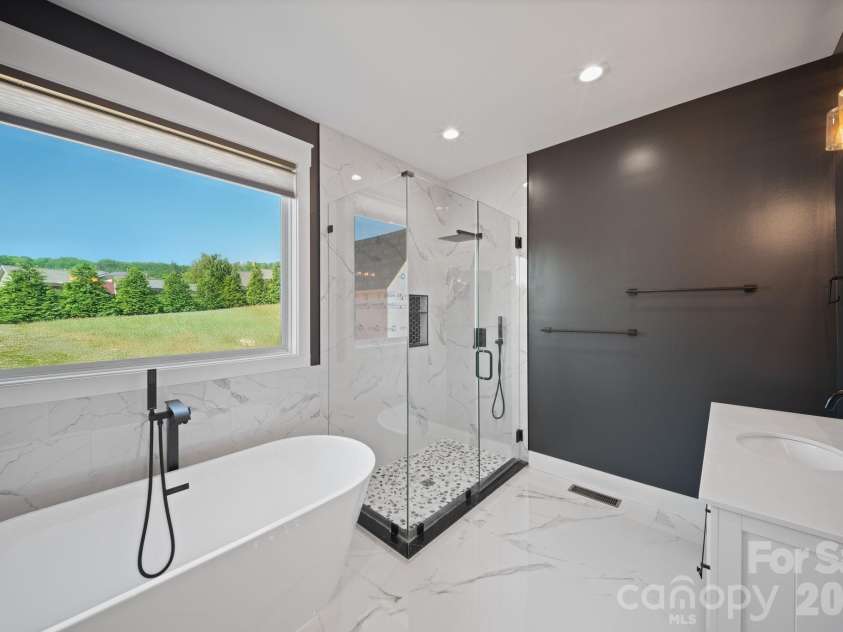 111 Pisgah Gap Drive, Candler, NC 28715.  MLS# CAR4381392, YatesRealty ID 23766. 