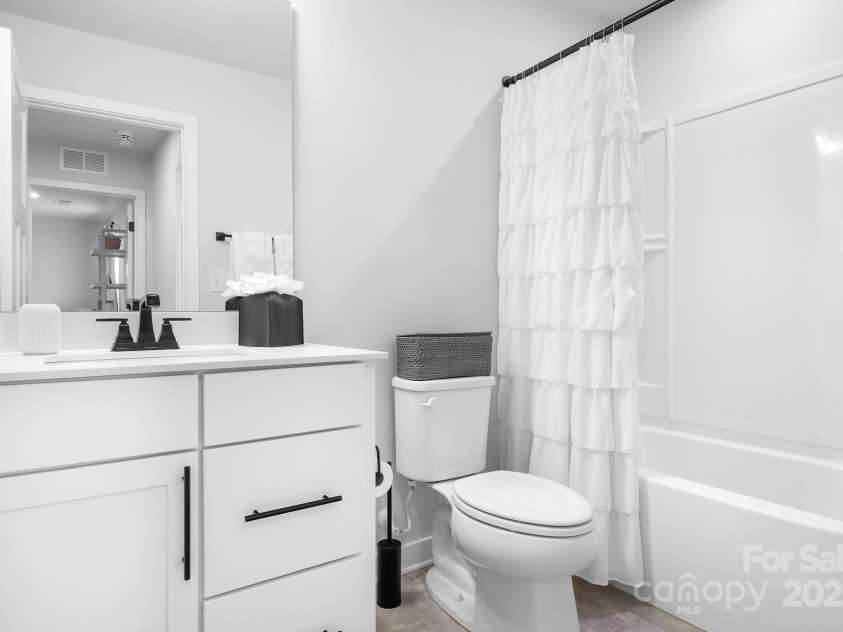 6365 Ashton Park Drive, Denver, NC 28037.  MLS# CAR4272241, YatesRealty ID 23767. Full Bathroom On Second Level