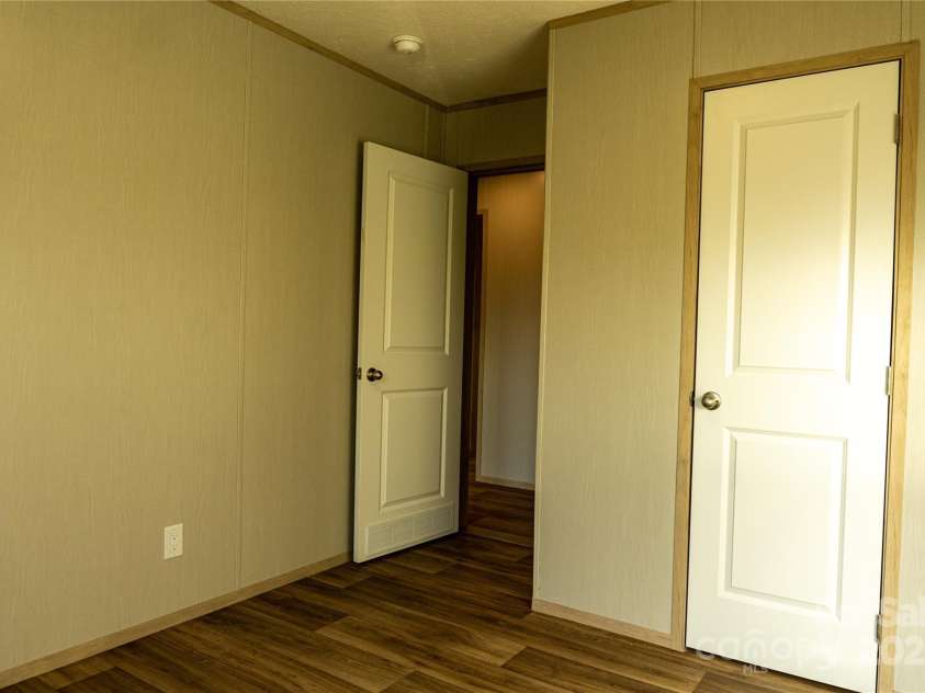 145 Eastgate Drive, Statesville, NC 28625.  MLS# CAR4207453, YatesRealty ID 23769. 