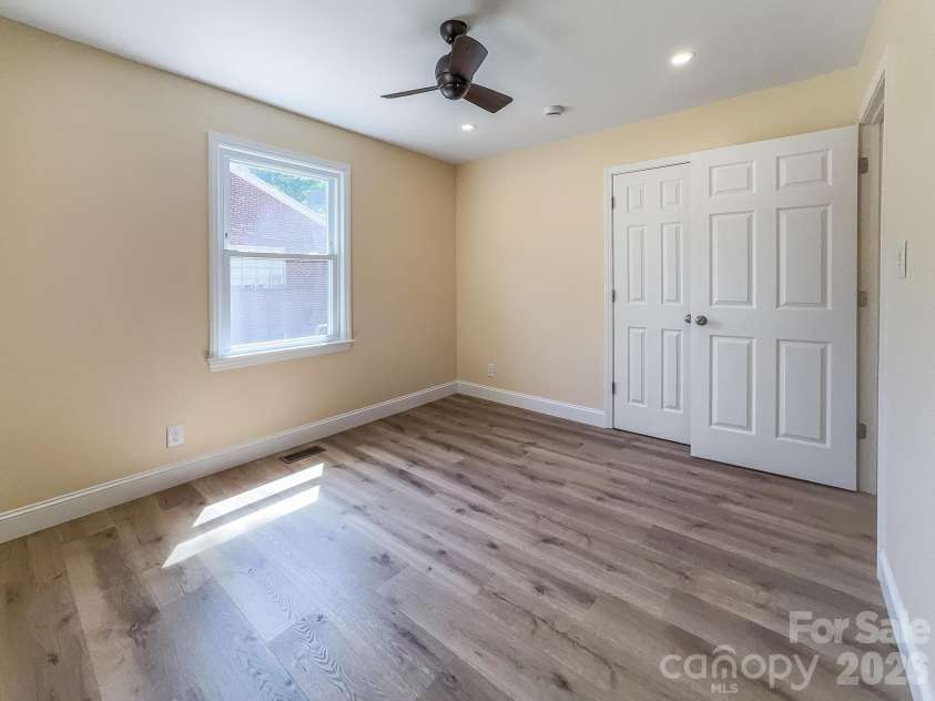 306 Whisnant Street, Shelby, NC 28150.  MLS# CAR4379331, YatesRealty ID 23769. 