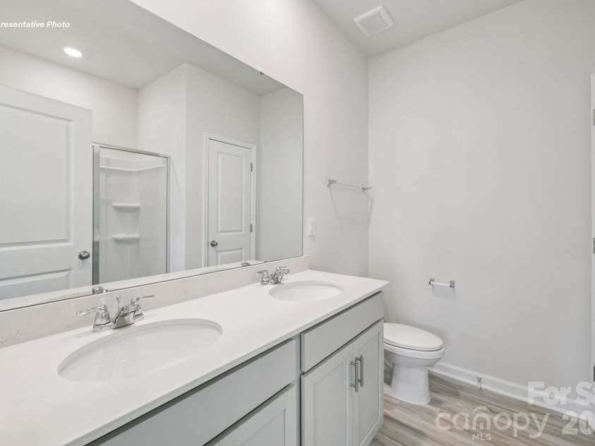 552 Dazzle Loop, Newton, NC 28658.  MLS# CAR4334725, YatesRealty ID 2377. 