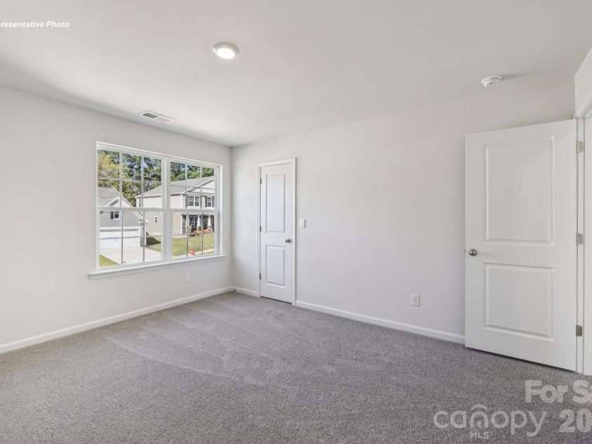 552 Dazzle Loop, Newton, NC 28658.  MLS# CAR4334725, YatesRealty ID 2377. 
