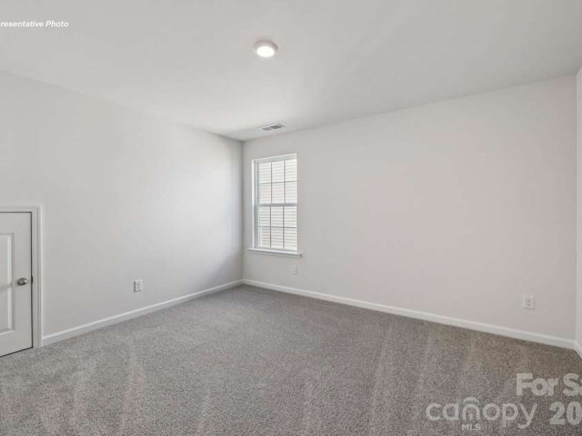 552 Dazzle Loop, Newton, NC 28658.  MLS# CAR4334725, YatesRealty ID 2377. 
